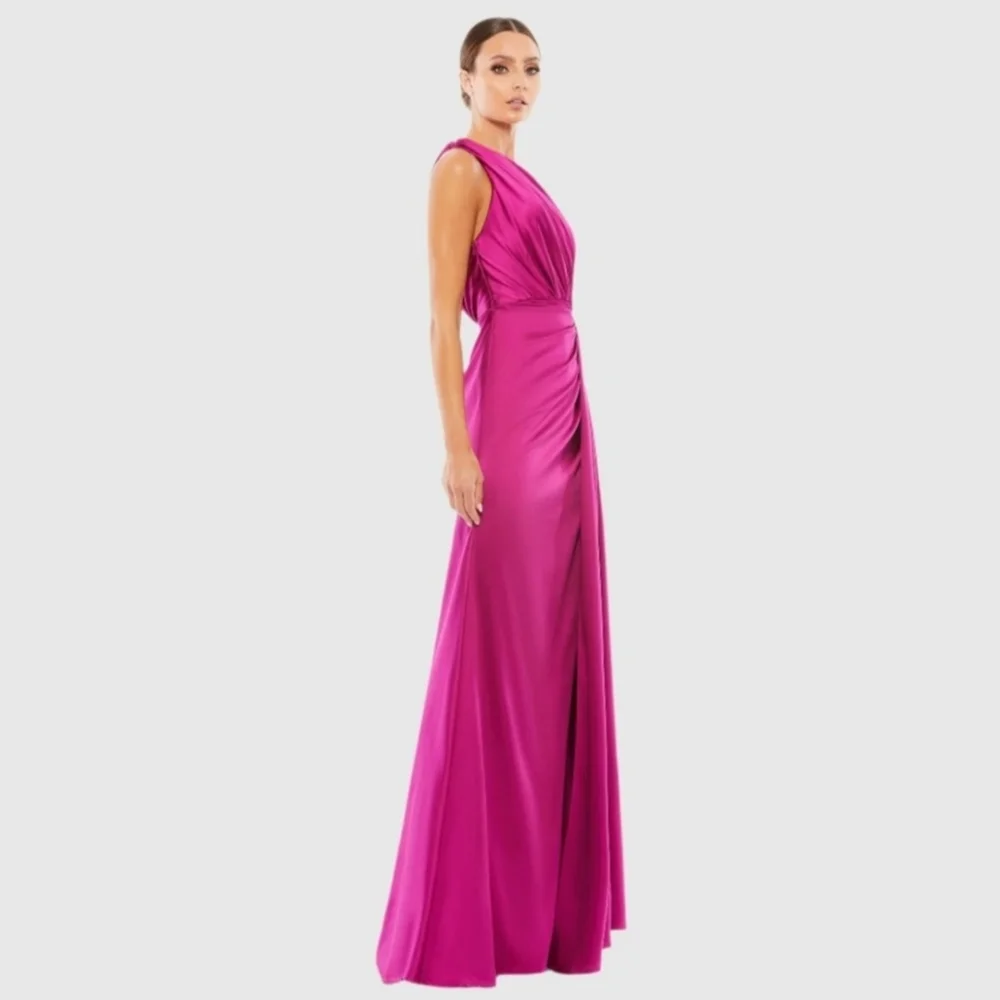 NWT Mac Duggal Gathered One Shoulder Satin Faux Wrap Gown sz 10 - Picture 7 of 11